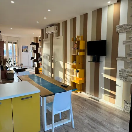 Snoop House Apartment Alessandria